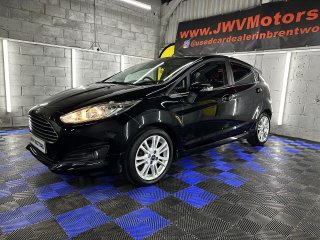 /photos/9202/57769b1d-dced-9273-44d0-4d2ee586466a_i320x240.jpg