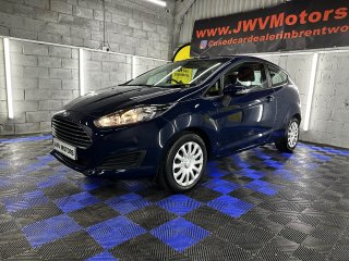 /photos/9202/c700f86d-cc04-a8d9-8049-12408b687001_i320x240.jpg